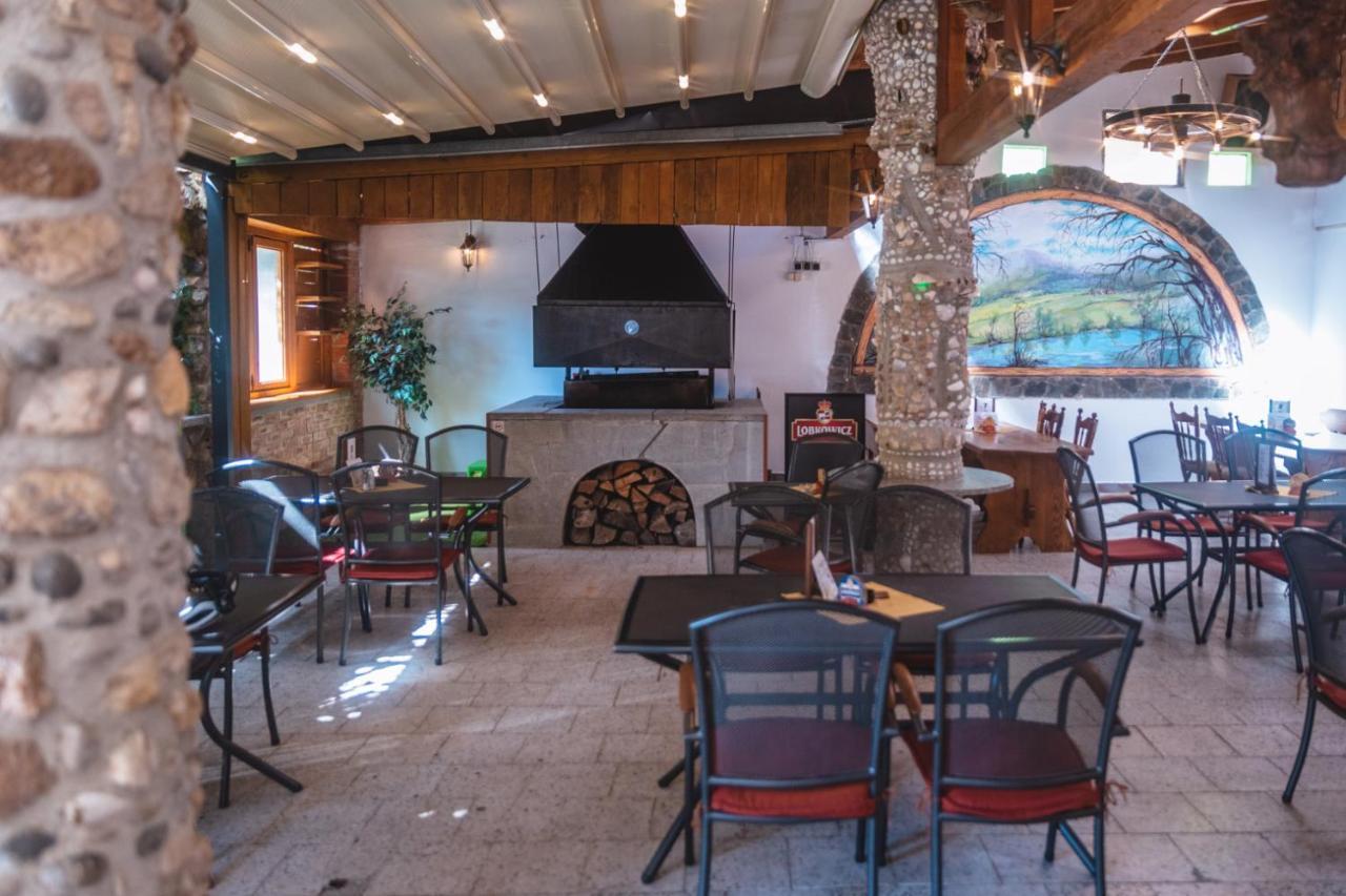 Penzion Samorost Jarosov nad Nezarkou Extérieur photo