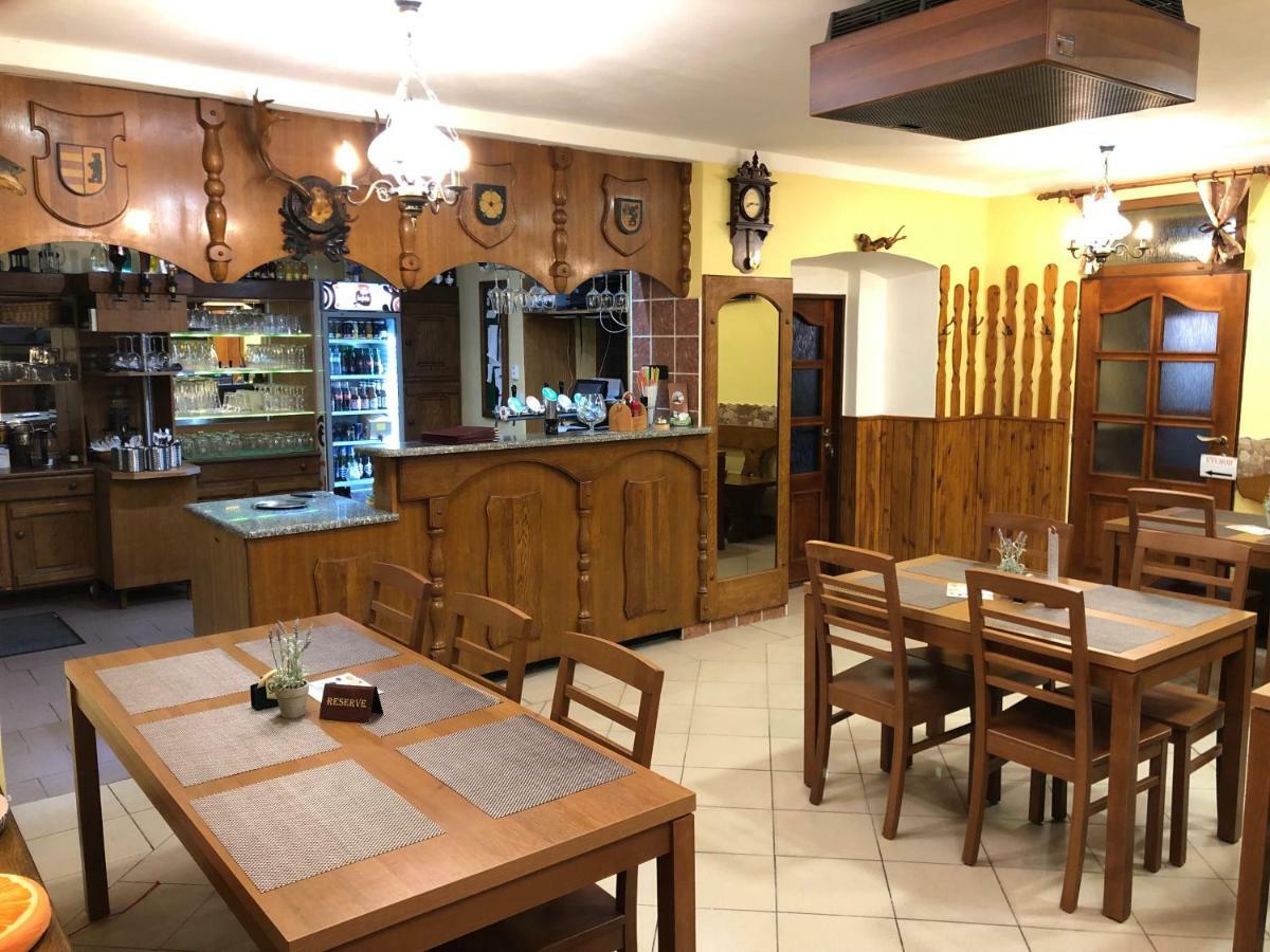 Penzion Samorost Jarosov nad Nezarkou Extérieur photo